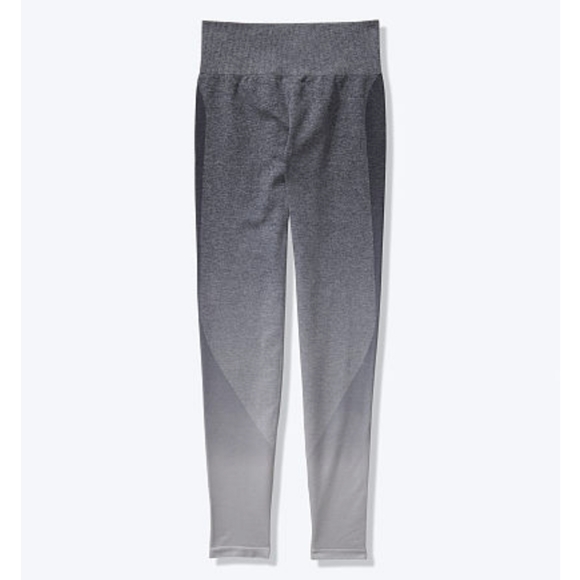 VS PINK SEAMLESS LEGGINGS SIZE M - Picture 3 of 8